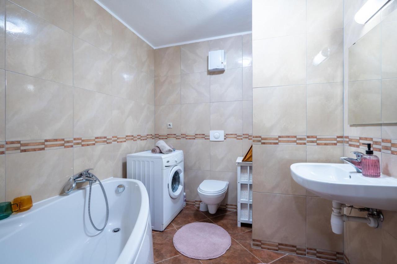 Apartment Romana High Tatras-Fantastic Views-Washer Nová Lesná Eksteriør billede